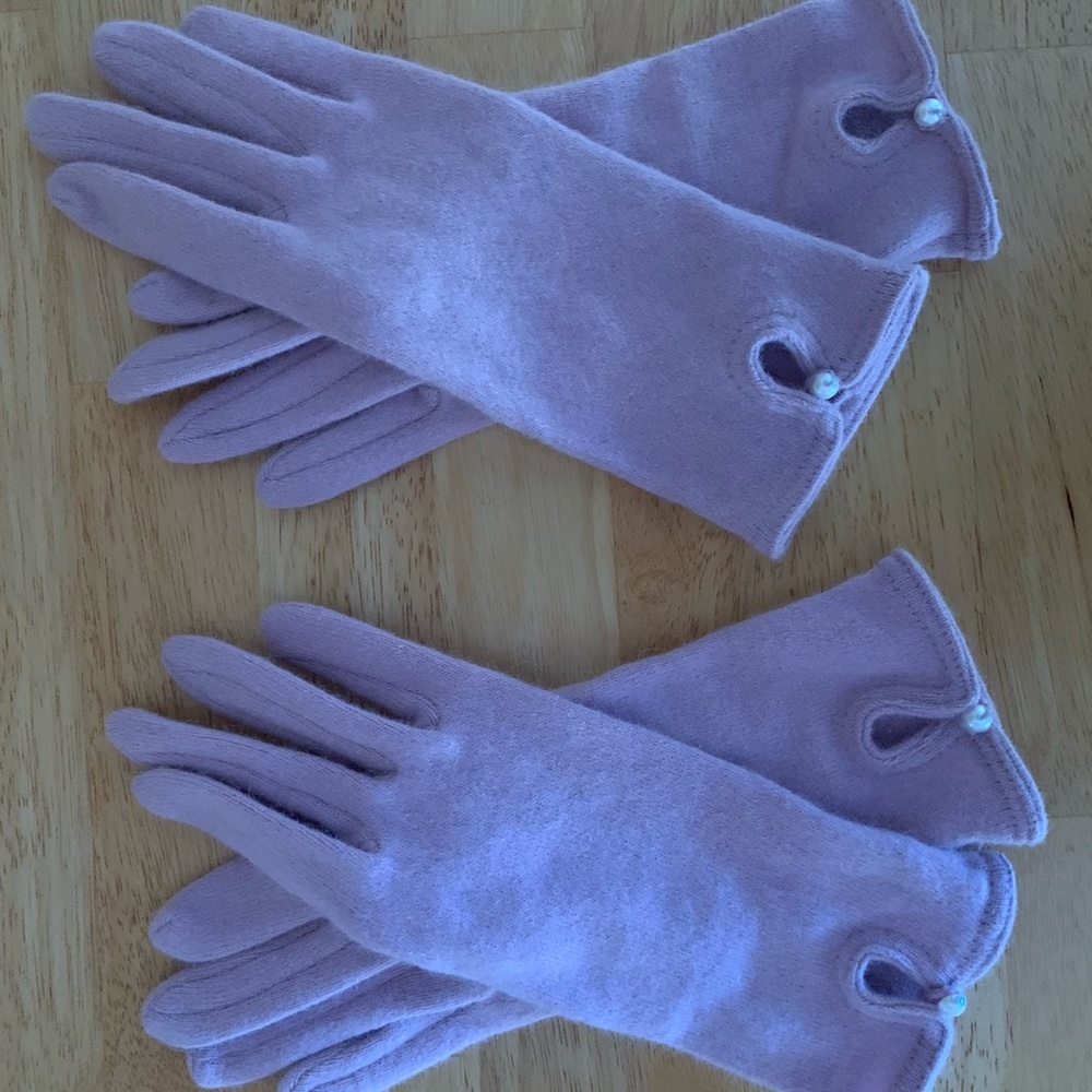 Women’s gloves